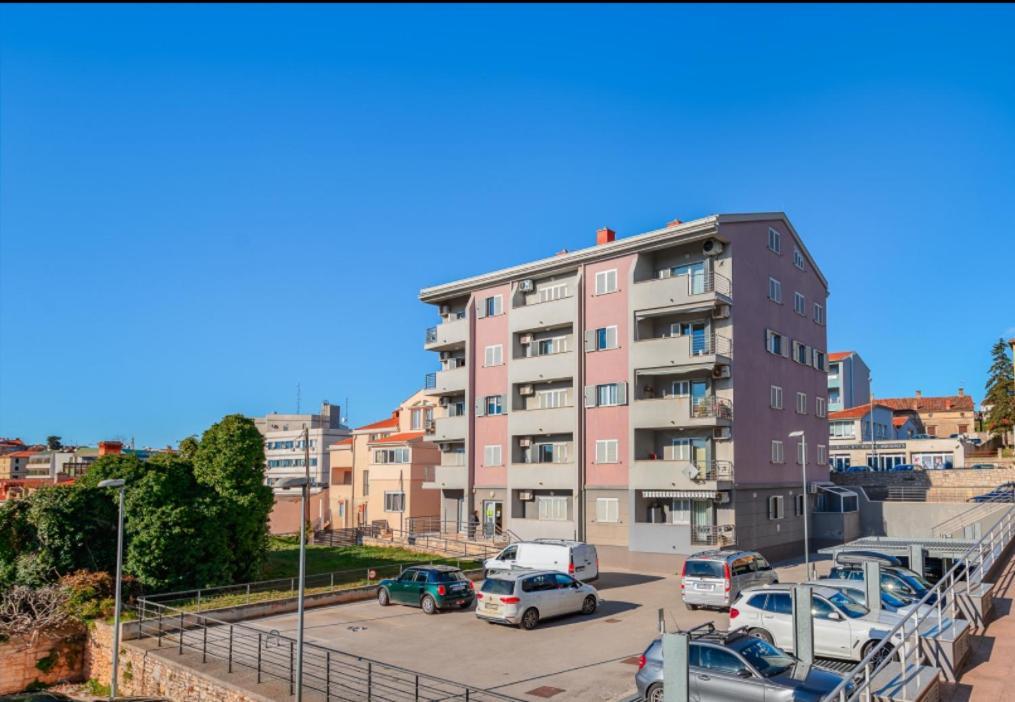 Aureo Apartment Pula Center Exterior photo